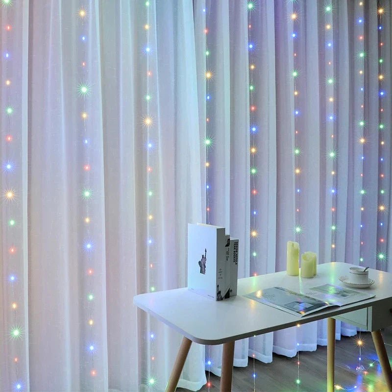 Cortina de Luz LED com Fio de Cobre - 300 LEDs, 3x3 Metros | Para Festa - AvexaCortina de Luz LED com Fio de Cobre - 300 LEDs, 3x3 Metros | Para FestaAvexa