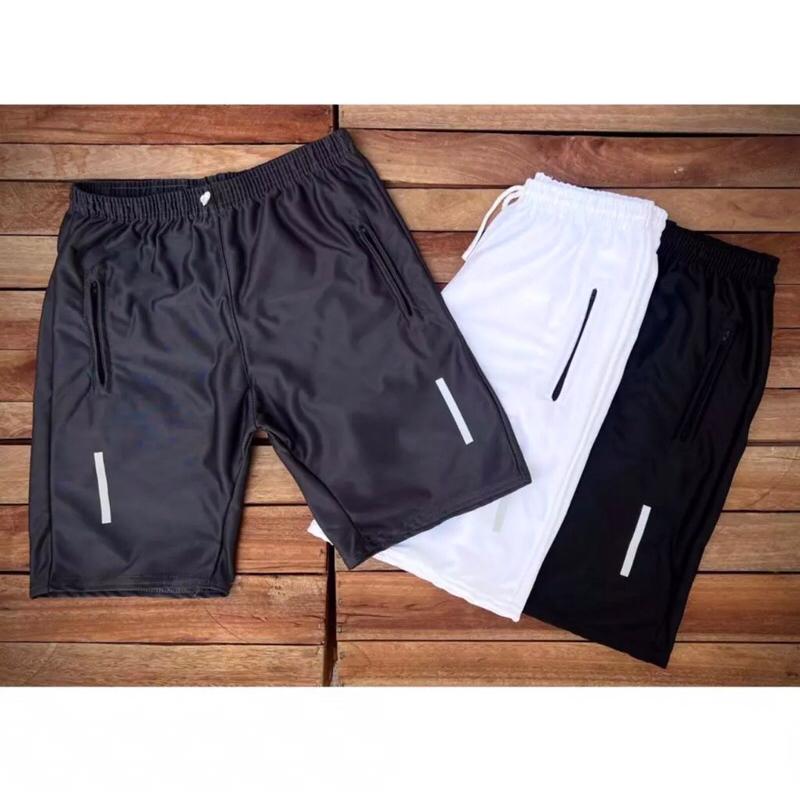 Kit com 2 Bermudas Dry Fit + 3 Pares de Meias de Brinde - AvexaKit com 2 Bermudas Dry Fit + 3 Pares de Meias de BrindeAvexa