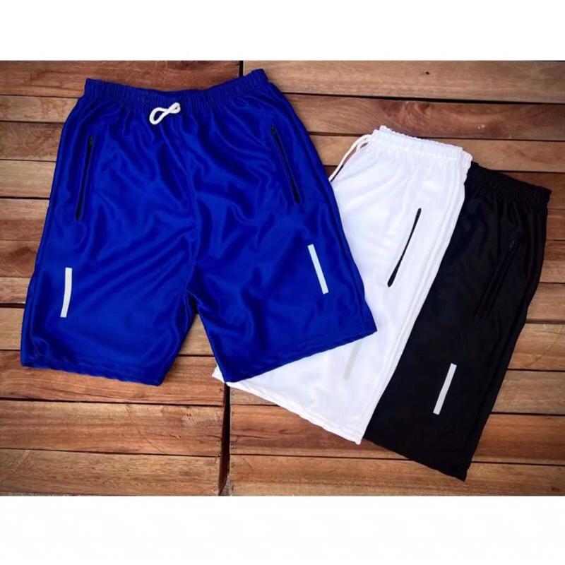 Kit com 2 Bermudas Dry Fit + 3 Pares de Meias de Brinde - AvexaKit com 2 Bermudas Dry Fit + 3 Pares de Meias de BrindeAvexa