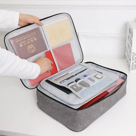 ProtectBag - Bolsa Organizador De Documentos Com Vários Compartimentos e Trava de Segurança - Entrega Grátis - AvexaProtectBag - Bolsa Organizador De Documentos Com Vários Compartimentos e Trava de Segurança - Entrega GrátisAvexa