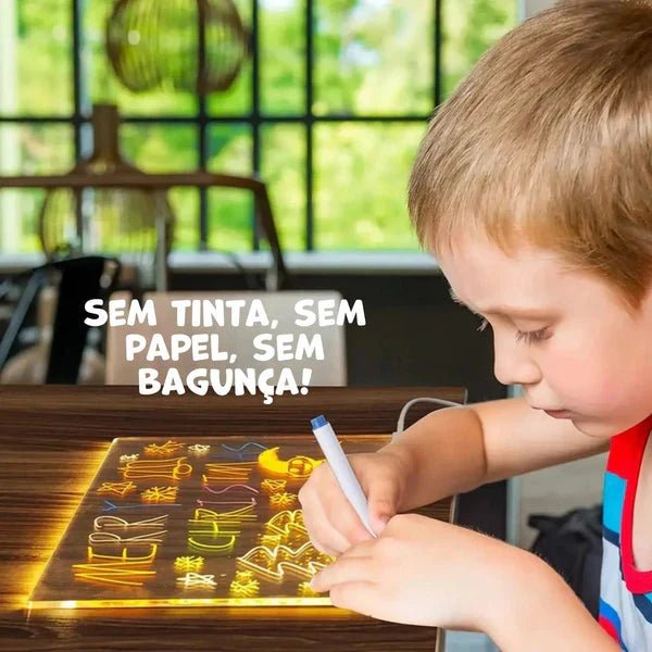 Quadro Mágico para Desenhar com Luz LED Infantil LuzPad - AvexaQuadro Mágico para Desenhar com Luz LED Infantil LuzPadQuadro MágicoAvexa